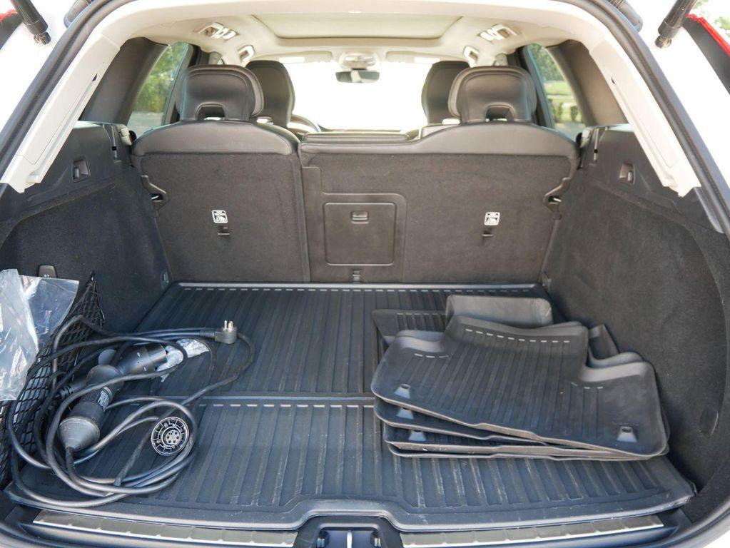 used 2024 Volvo XC60 Recharge Plug-In Hybrid car, priced at $48,999