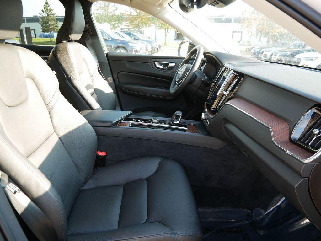 used 2024 Volvo XC60 Recharge Plug-In Hybrid car, priced at $48,999