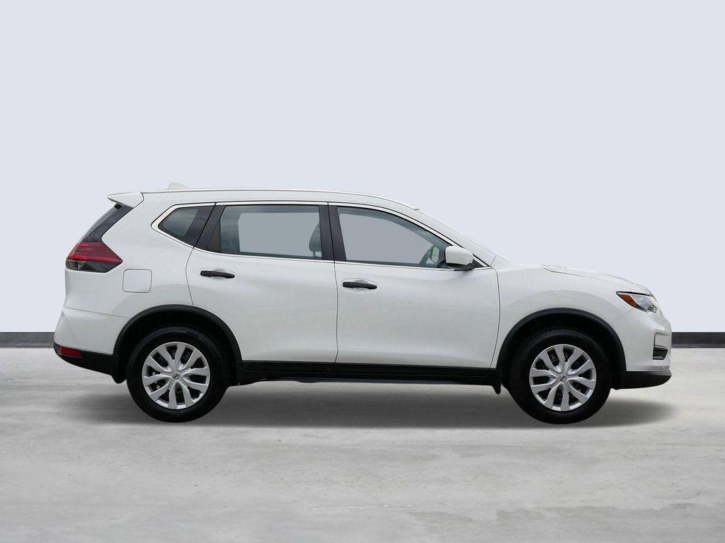 used 2019 Nissan Rogue car, priced at $16,095