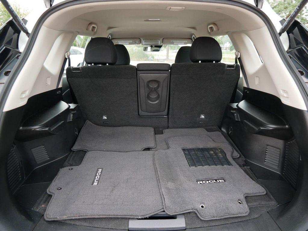 used 2019 Nissan Rogue car, priced at $16,095