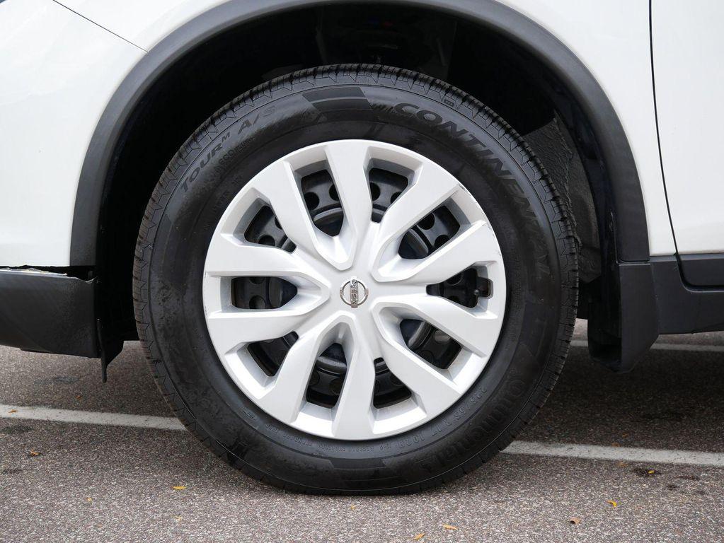 used 2019 Nissan Rogue car, priced at $16,095