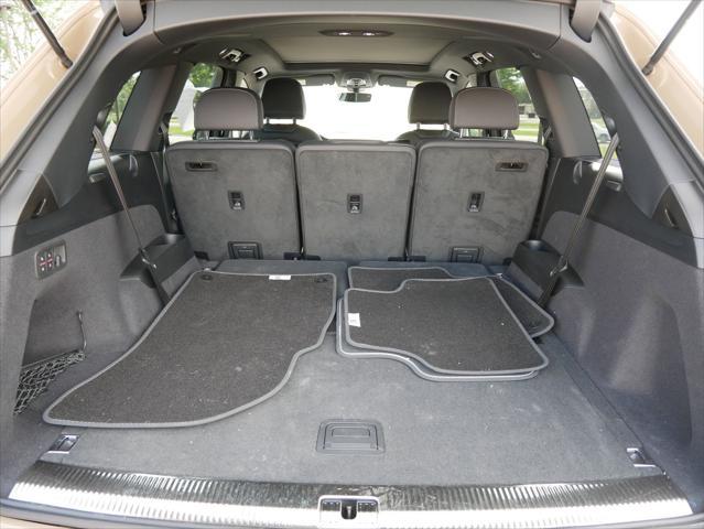 used 2025 Audi Q7 car, priced at $64,900