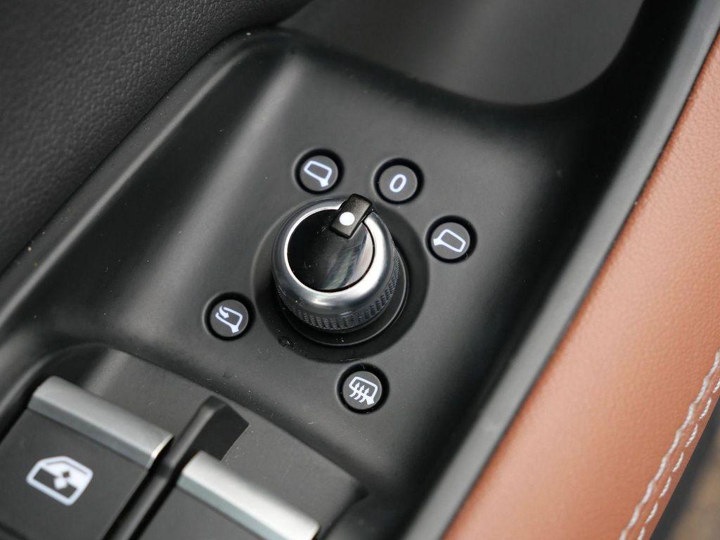 used 2025 Audi Q7 car, priced at $59,867