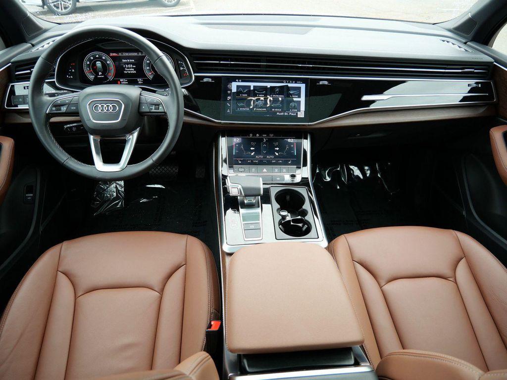 used 2025 Audi Q7 car, priced at $59,867