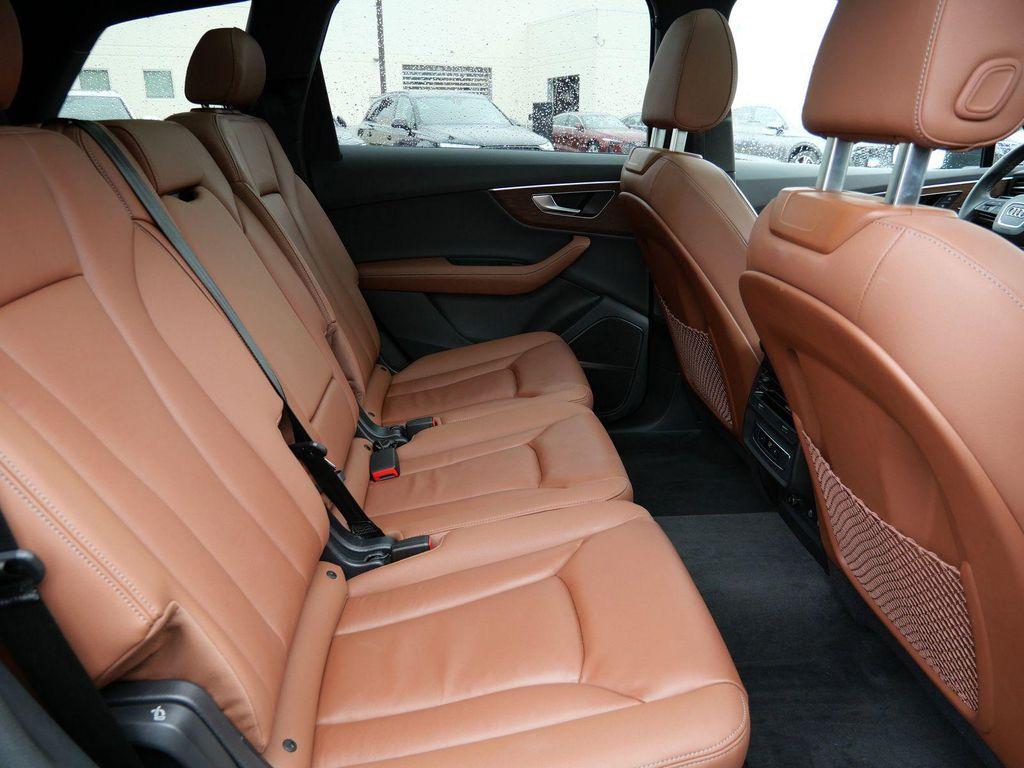 used 2025 Audi Q7 car, priced at $59,867