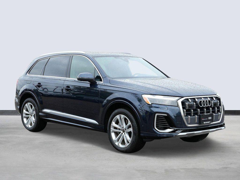 used 2025 Audi Q7 car, priced at $59,867