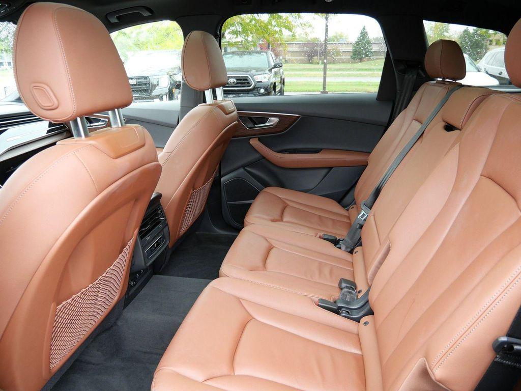 used 2025 Audi Q7 car, priced at $59,867