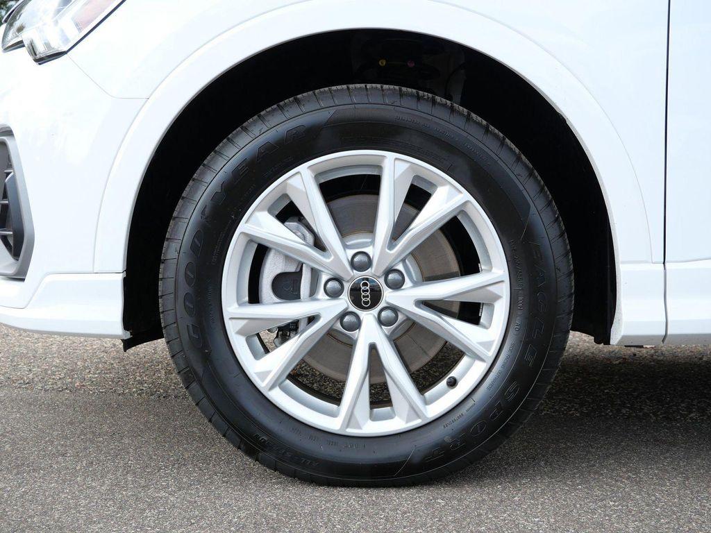 used 2025 Audi Q3 car, priced at $38,999