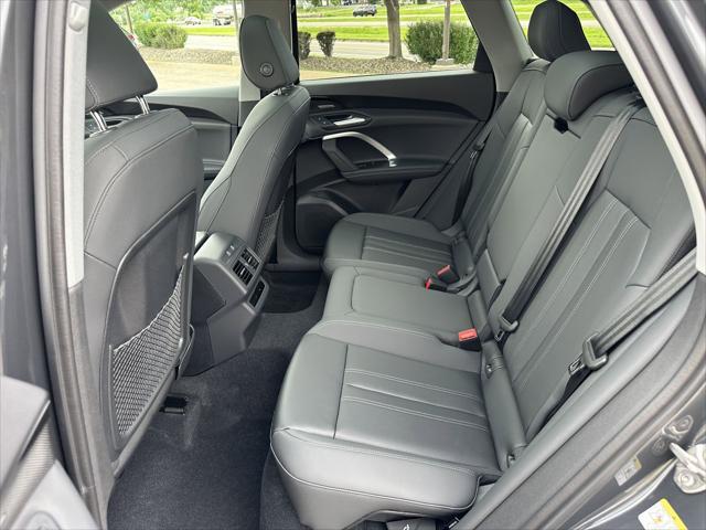 new 2025 Audi Q5 car, priced at $59,685
