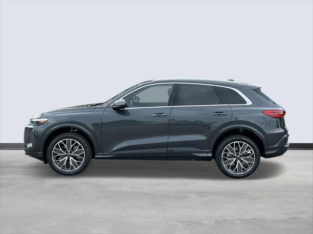 new 2025 Audi Q5 car, priced at $59,685