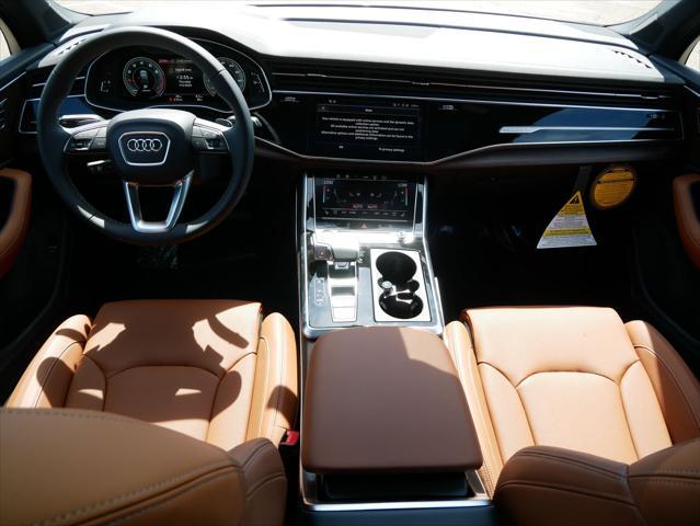 new 2025 Audi Q7 car, priced at $81,095