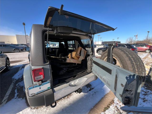 used 2015 Jeep Wrangler Unlimited car, priced at $20,990