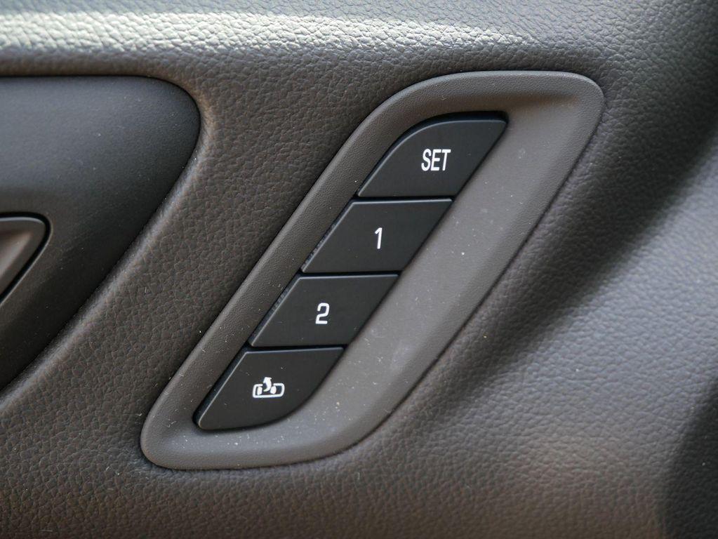 used 2021 GMC Acadia car, priced at $25,999