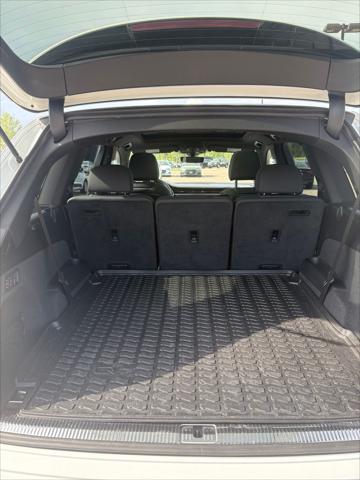 used 2020 Audi Q7 car, priced at $31,999