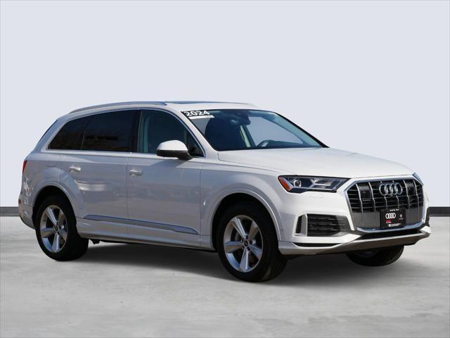 used 2024 Audi Q7 car, priced at $51,991