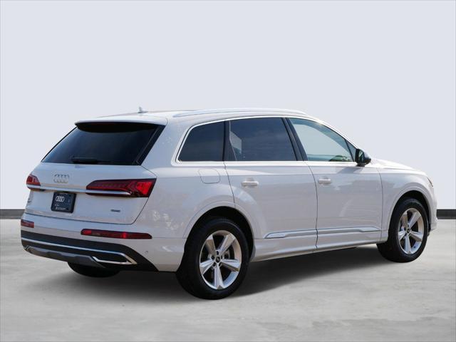 used 2024 Audi Q7 car, priced at $51,991