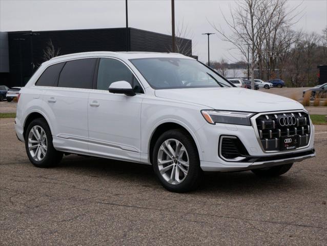 new 2025 Audi Q7 car, priced at $75,800