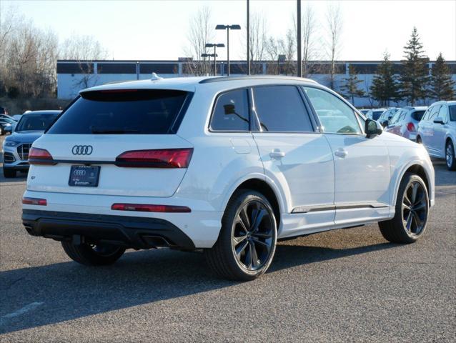 new 2025 Audi Q7 car, priced at $77,750