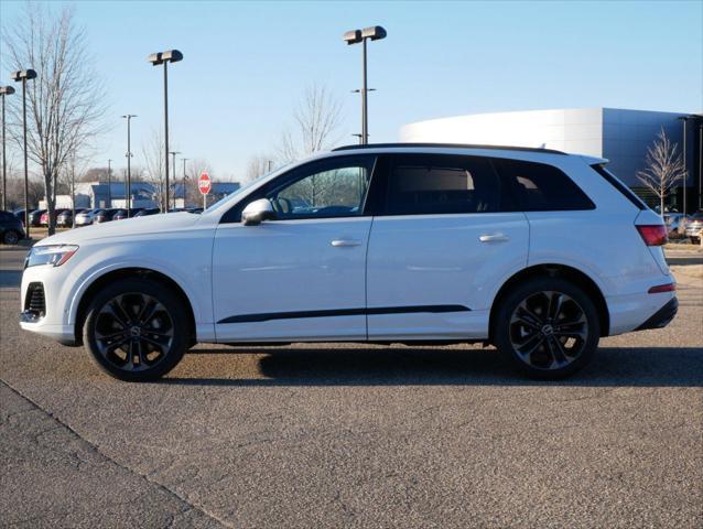 new 2025 Audi Q7 car, priced at $77,750