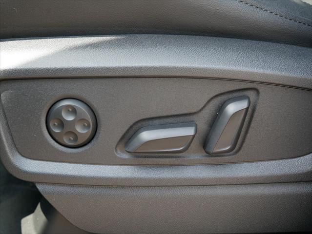 used 2024 Audi Q5 e car, priced at $56,999