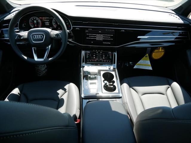 new 2025 Audi Q7 car, priced at $75,950