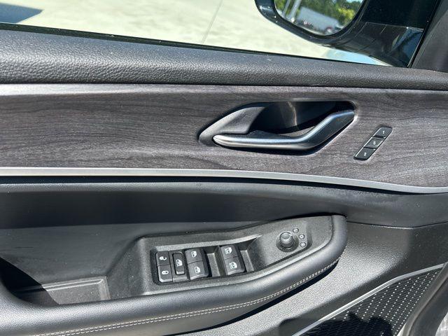 used 2021 Jeep Grand Cherokee L car, priced at $30,178