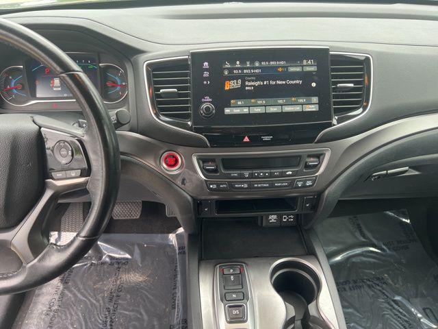 used 2021 Honda Pilot car, priced at $27,267