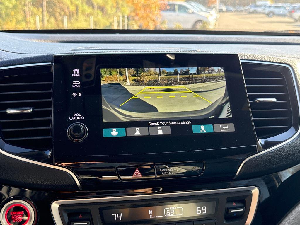 used 2022 Honda Pilot car, priced at $32,669