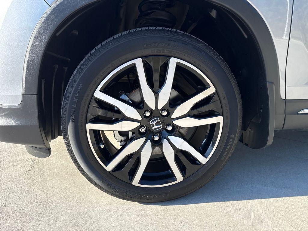 used 2022 Honda Pilot car, priced at $32,669