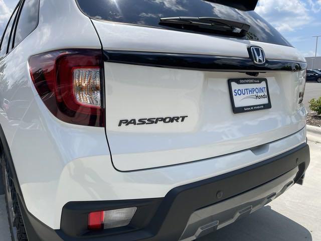 new 2024 Honda Passport car, priced at $45,895