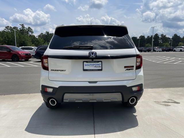 new 2024 Honda Passport car, priced at $45,895