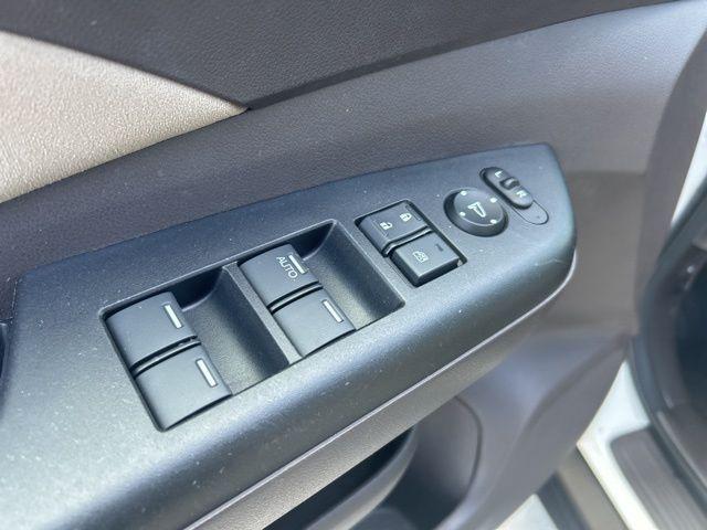 used 2014 Honda CR-V car, priced at $14,100