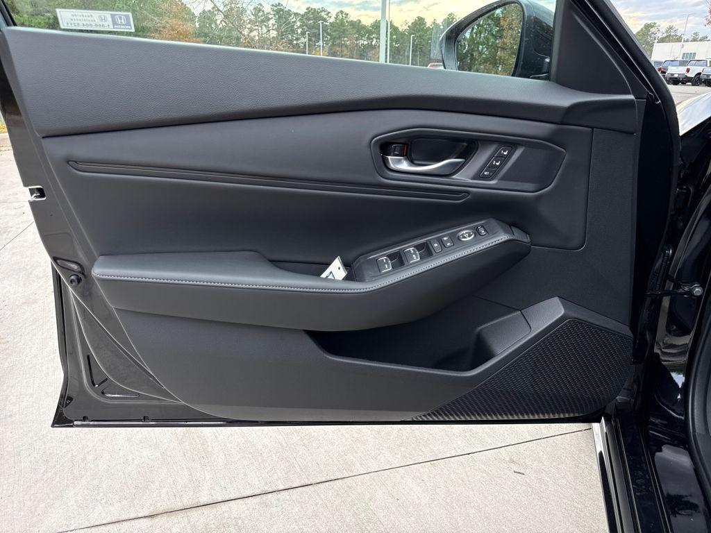 new 2025 Honda Accord Hybrid car, priced at $36,570