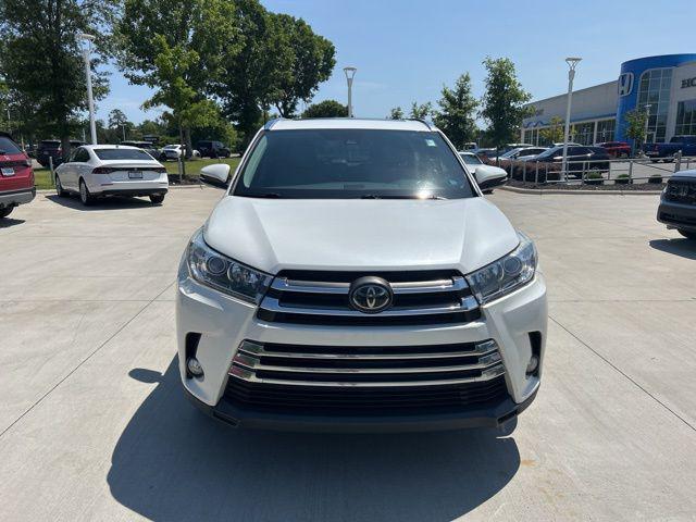 used 2017 Toyota Highlander car, priced at $19,409