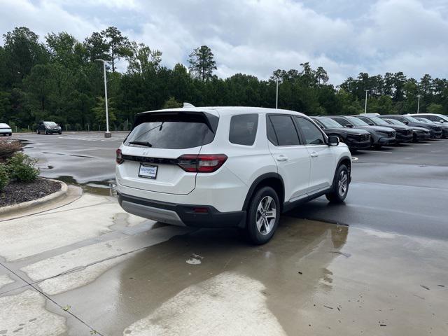 new 2025 Honda Pilot car, priced at $47,150