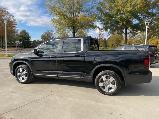 new 2025 Honda Ridgeline car, priced at $44,875