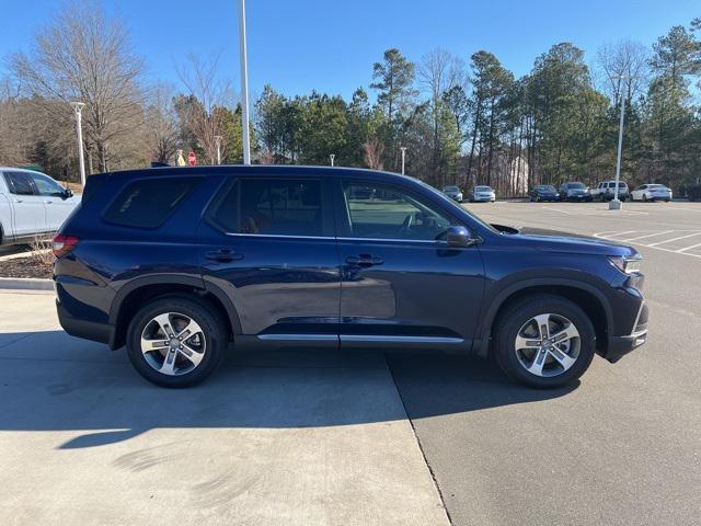 new 2025 Honda Pilot car, priced at $48,175