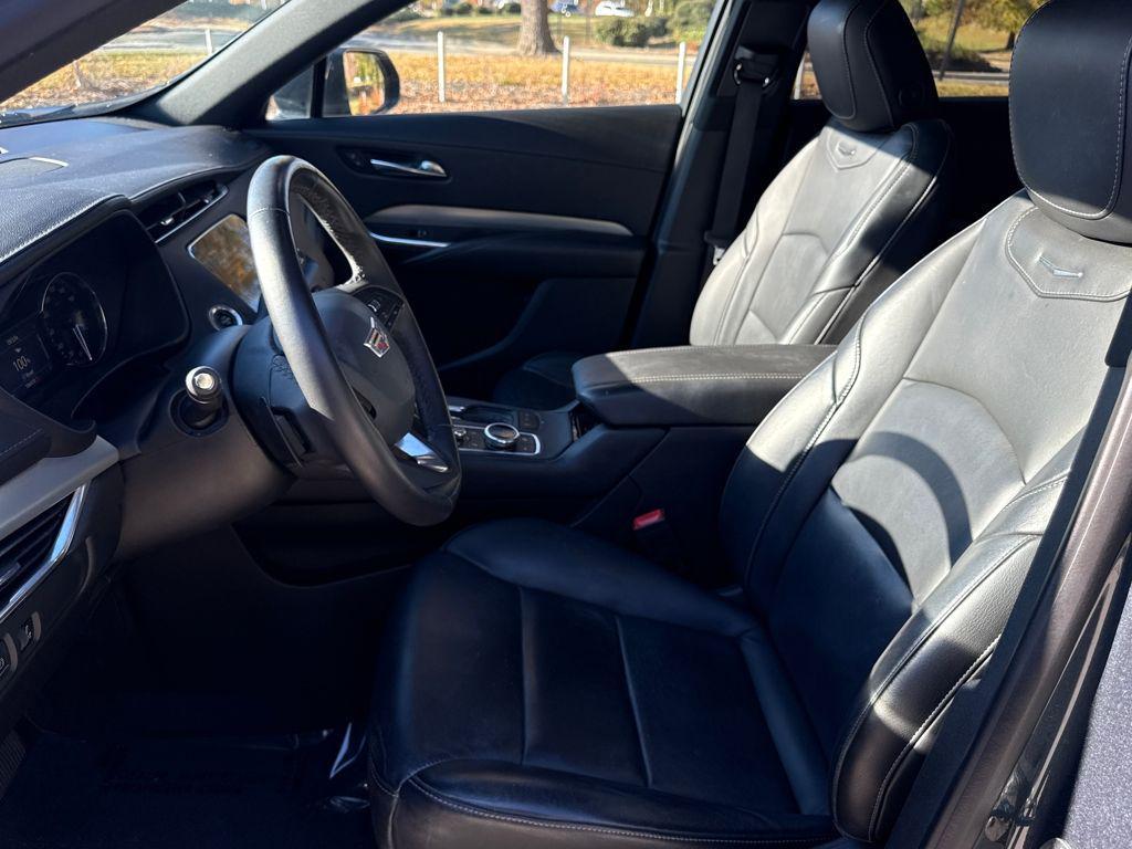 used 2019 Cadillac XT4 car, priced at $17,320