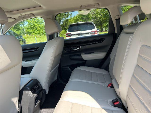 used 2024 Honda CR-V car, priced at $33,379