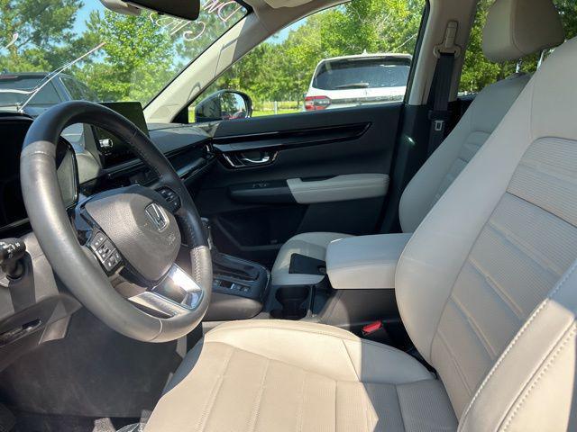 used 2024 Honda CR-V car, priced at $33,379