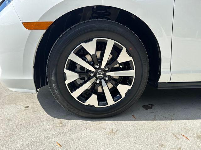 new 2026 Honda Odyssey car, priced at $44,745