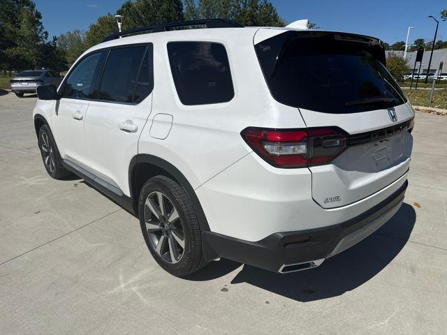 used 2024 Honda Pilot car, priced at $46,013