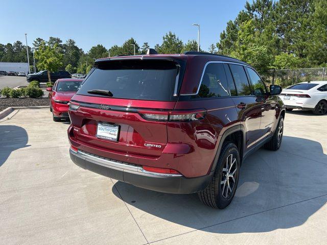 used 2024 Jeep Grand Cherokee car, priced at $34,982