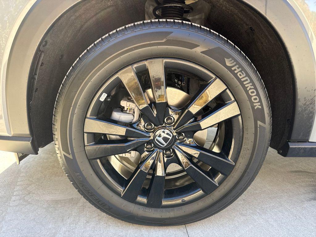 new 2026 Honda HR-V car, priced at $29,905