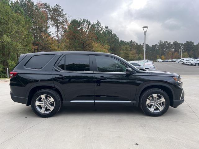 new 2025 Honda Pilot car, priced at $44,895