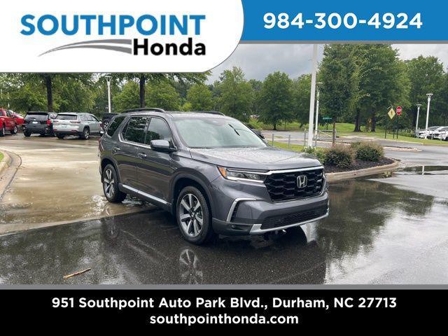 new 2025 Honda Pilot car, priced at $54,530