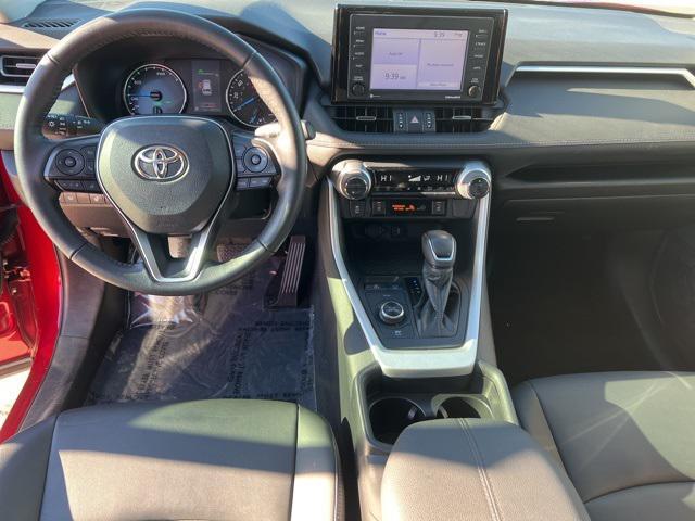 used 2021 Toyota RAV4 Hybrid car, priced at $33,008