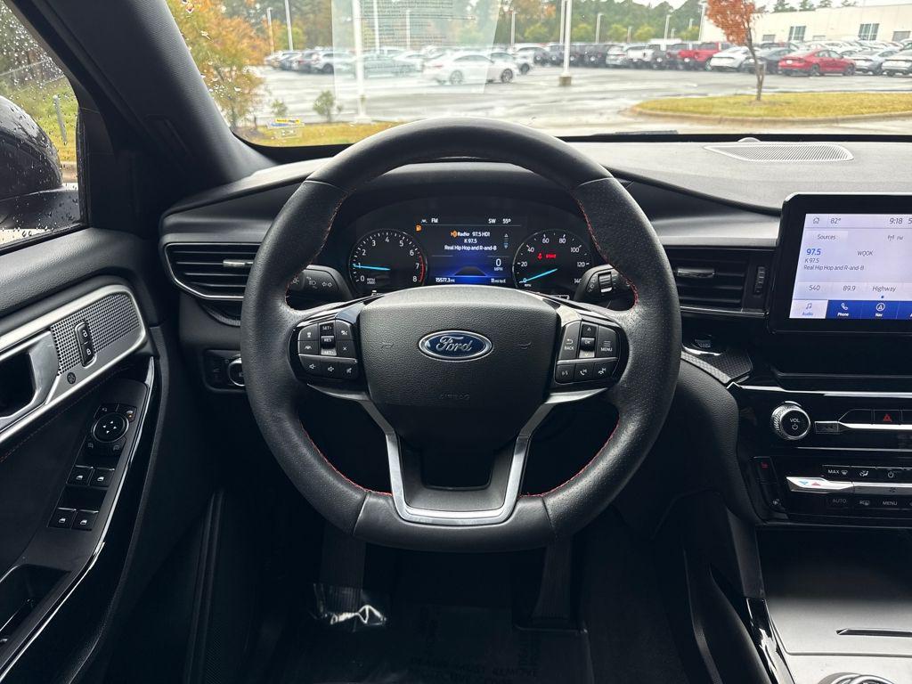 used 2023 Ford Explorer car, priced at $35,986