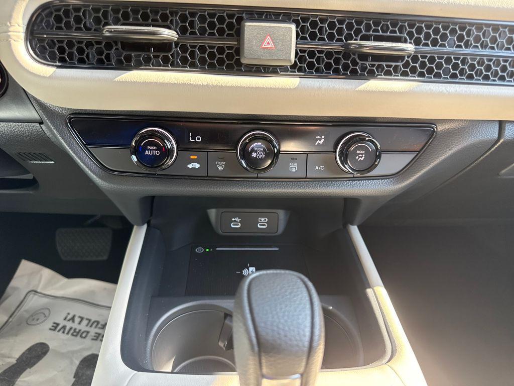 new 2026 Honda HR-V car, priced at $28,105