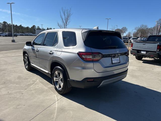 new 2025 Honda Pilot car, priced at $44,895